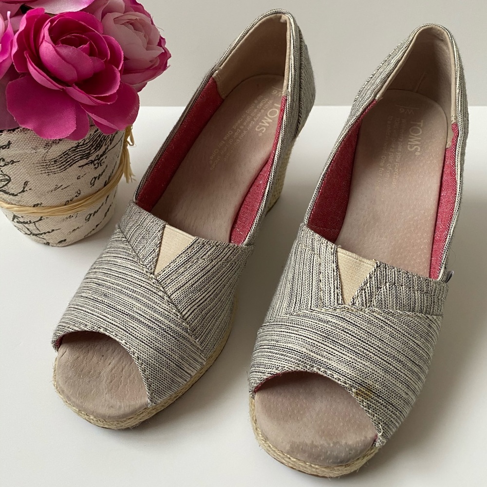 Toms wedge 6
